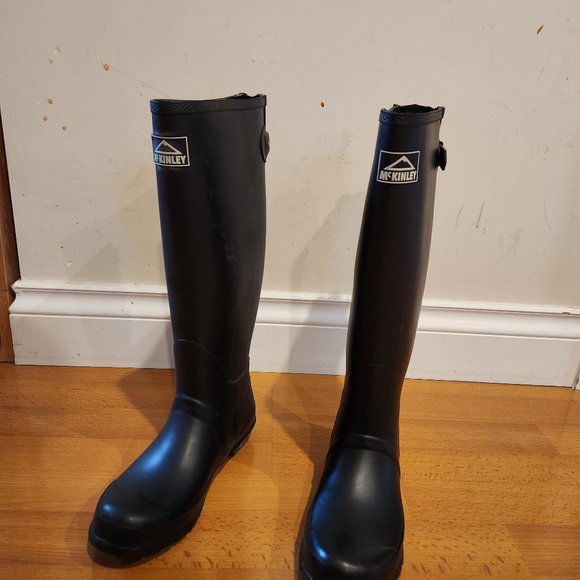 McKinley Rainboots - Picture 1 of 4